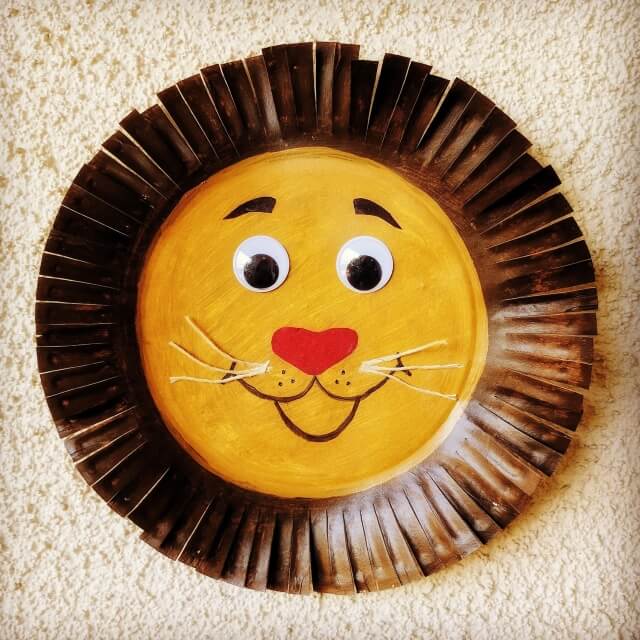 The Lion Plate Easy &amp; Unique Kids Crafts