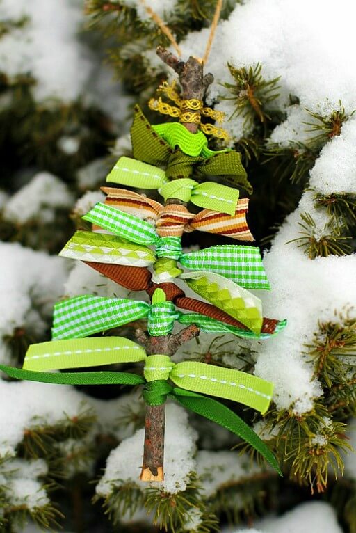 Christmas Holiday Craft Ideas for Kids Aesthetic Christmas Tree Craft