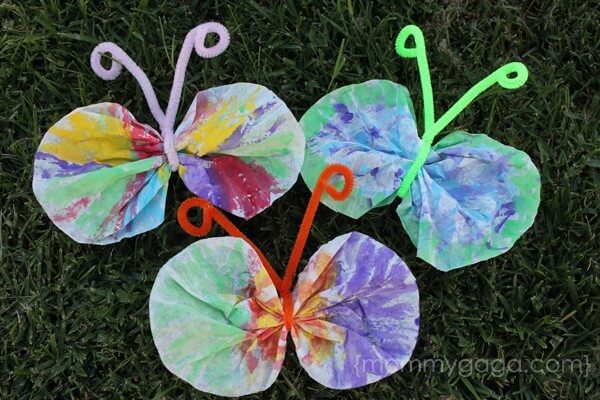 Pipe Cleaner Crafts for Kids Fly Around Flattering