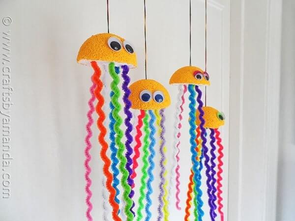 Pipe Cleaner Crafts for Kids Oh so cute jellyfish