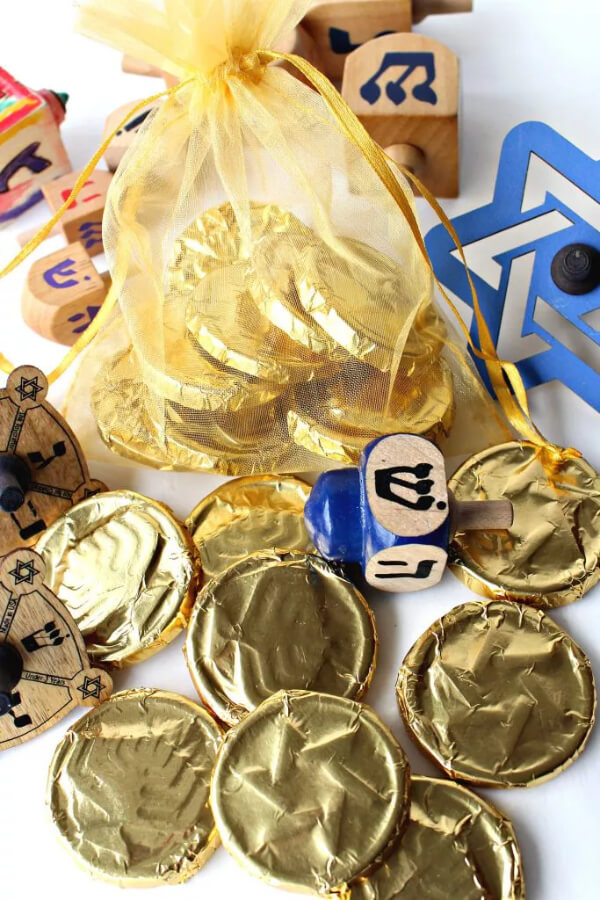 Shiny Hanukkah Gelt Coins decorator with Papers Hanukkah Crafts For Kids
