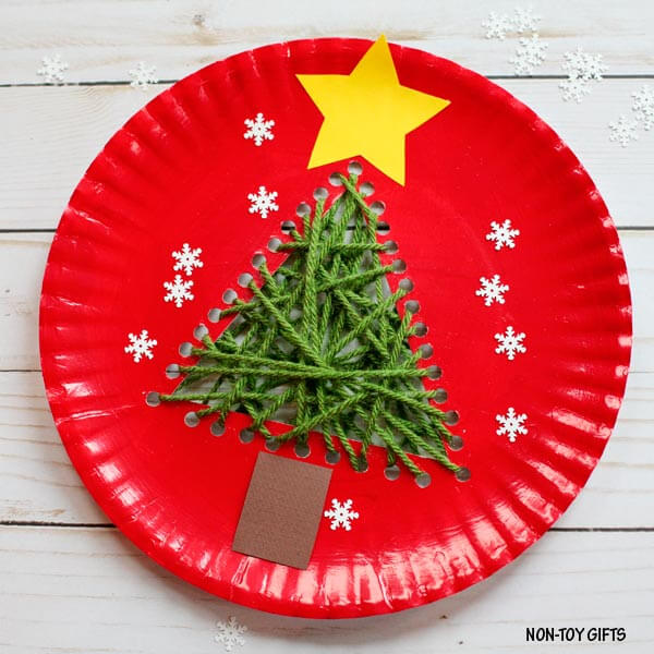 19 Activities To Perform With Your Child This Christmas Paper Plate Christmas Tree Craft
