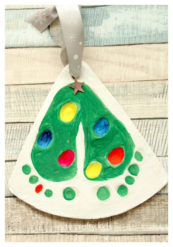 Foot Print Wall Hanging Simple Christmas Decorations