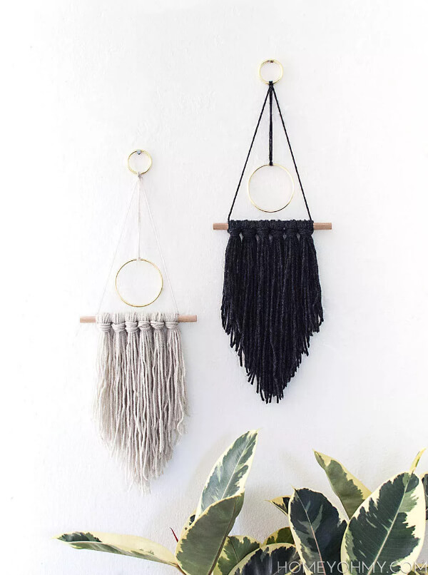 Yarn Wall Hanging-DIY Projects for Teens