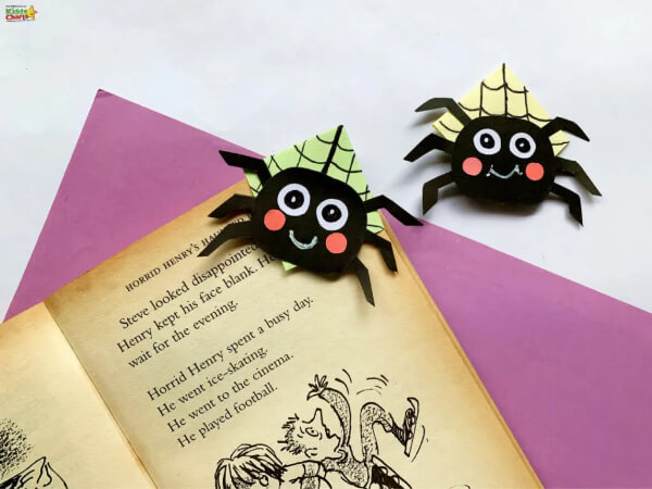 Spider Crafts for Kids Origami Spider Corner Bookmark