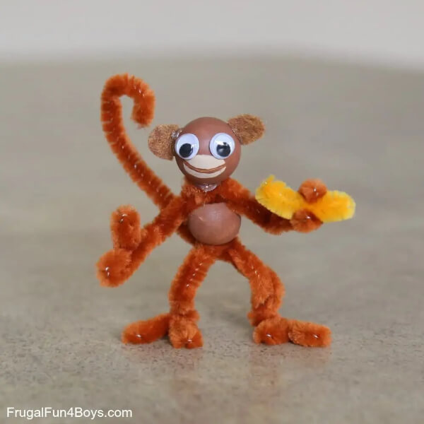 The Monkey Showpiece - A Fond Reminiscent Pipe Cleaner Crafts For Kids 