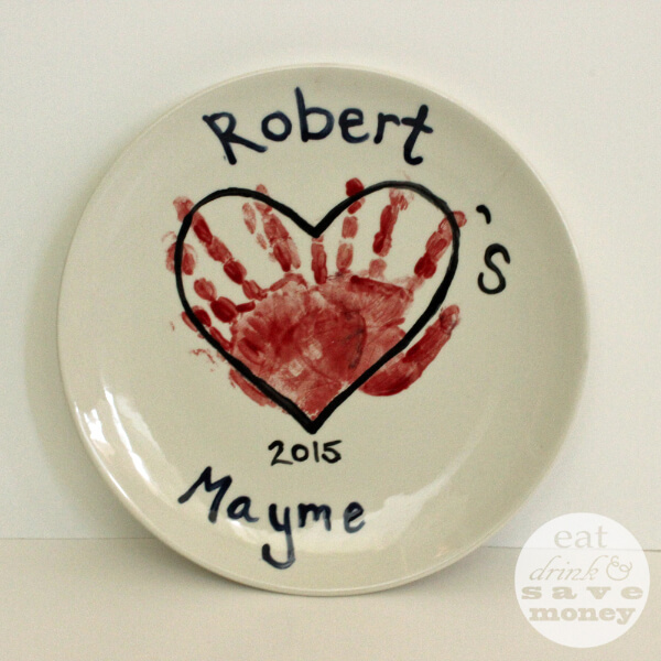 Beautiful Handcraft Plate for Mom Mother's Day Handprint Crafts For Kids