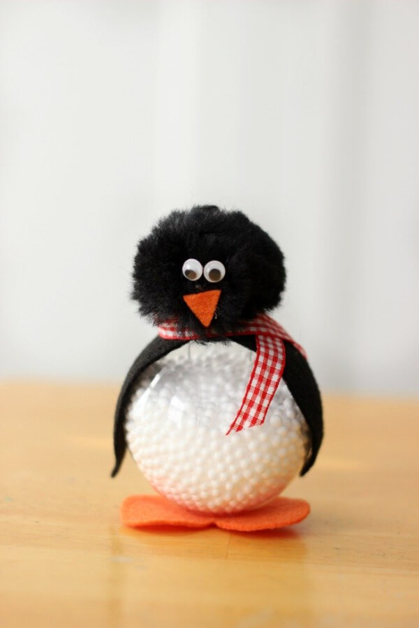 Pom-Poms Penguin