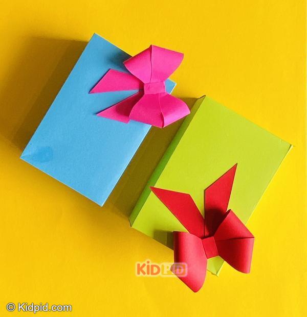 paper gift box with decorative bow